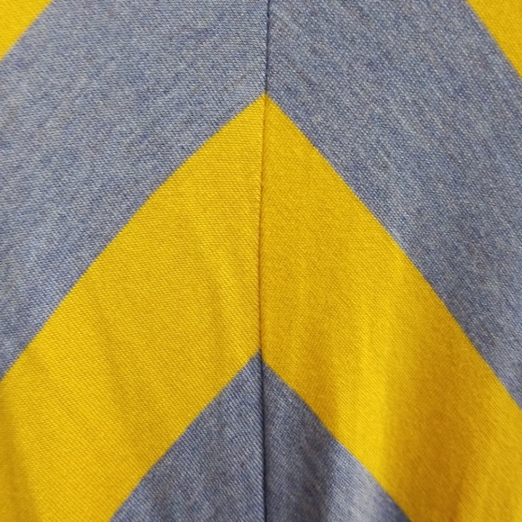 BNWT Classic Tee tops - Picture 2 of 6